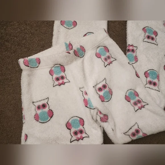 White Owl Fuzzy PJ Bottoms, Women's Small - Picture 3 of 6